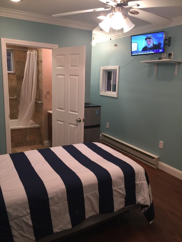 95 Bynner St #4 - Photo 7 of 8