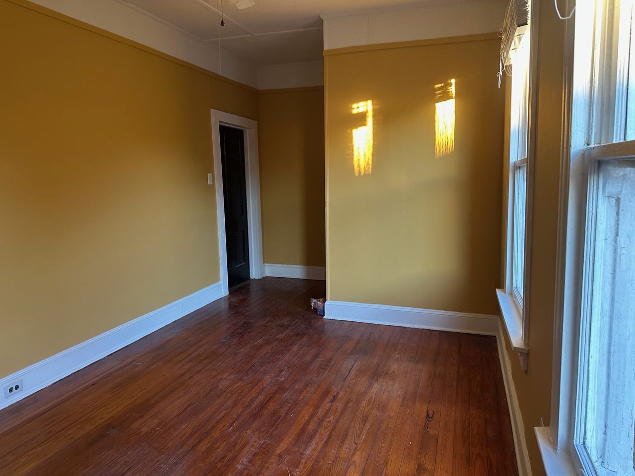 114 S 5th Ave - Photo 2 of 26