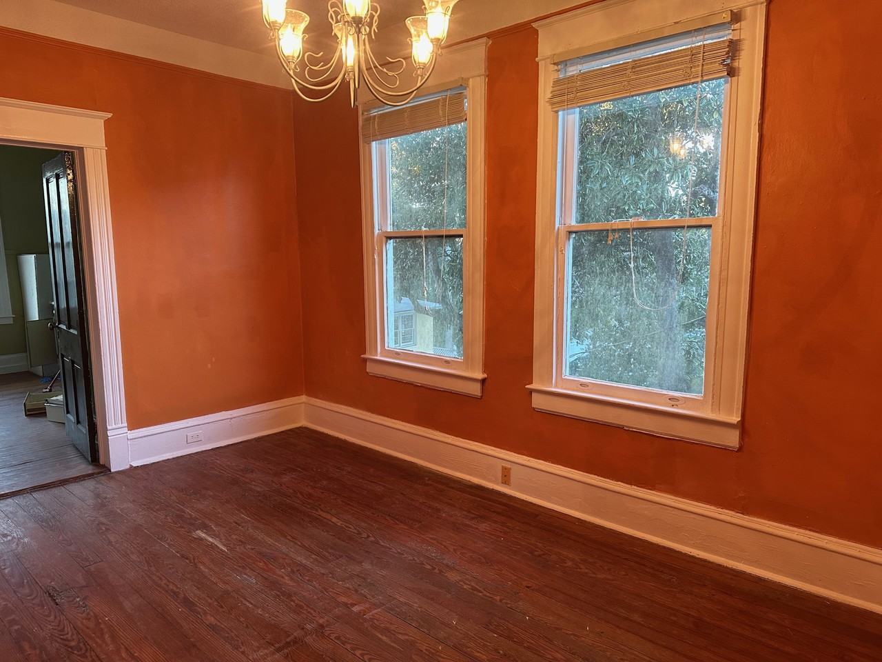 114 S 5th Ave - Photo 3 of 26