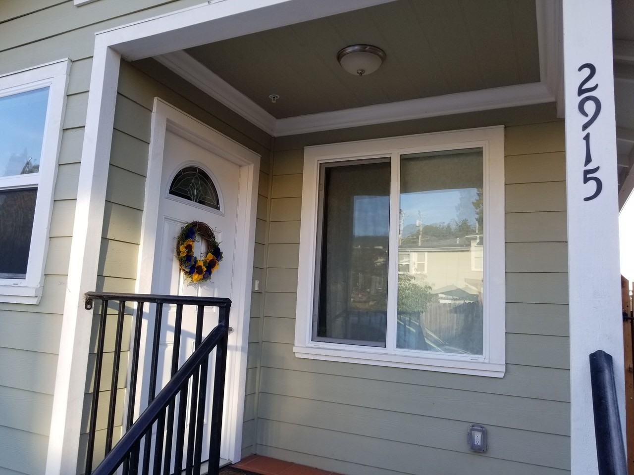 2913 Carmel St #2913 - Photo 2 of 11