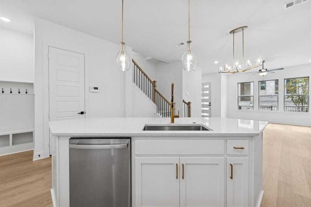 4839 Fuller Ct #703 - Photo 6 of 19