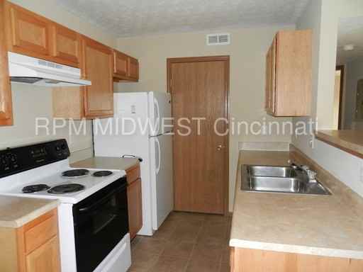 4064 Overhill Way - Photo 3 of 8