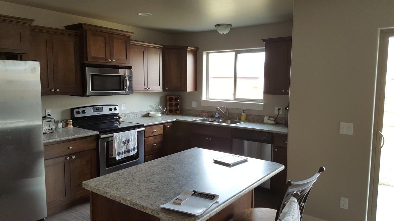 726 Forestglen Dr #A - Photo 5 of 19