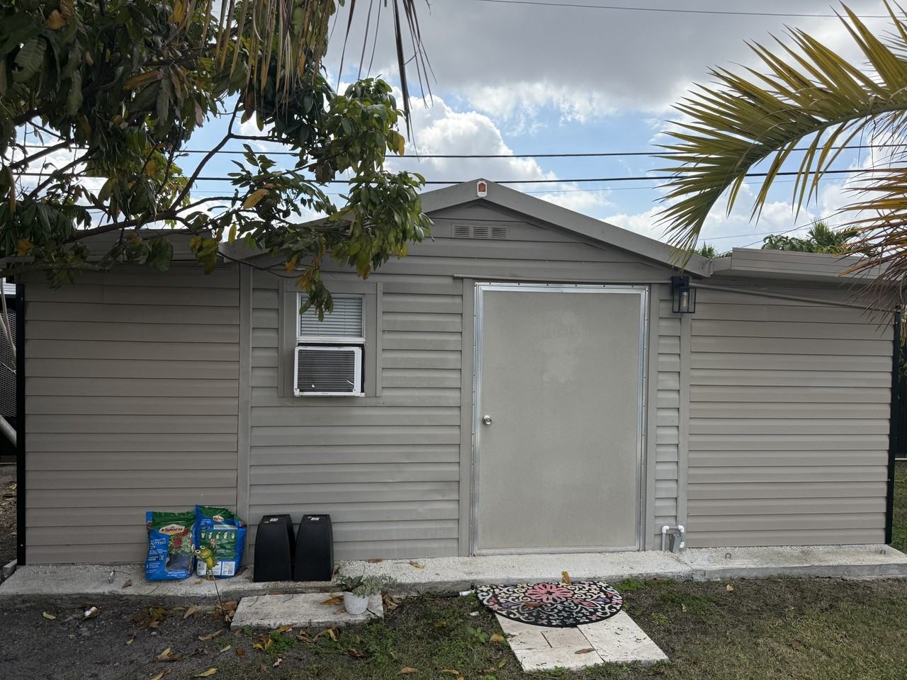 10050 Sw 4th St - Photo 3 of 6