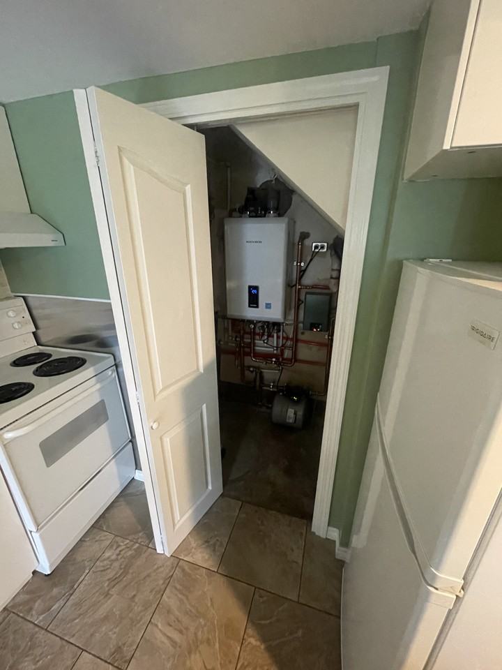 1668 West 64th Avenue - Photo 4 of 12