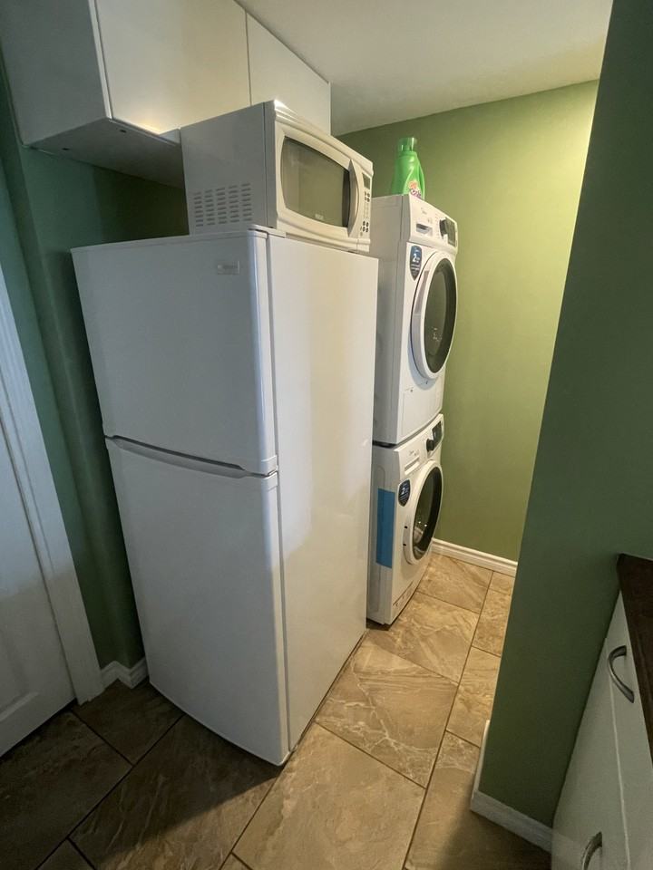 1668 West 64th Avenue - Photo 3 of 12