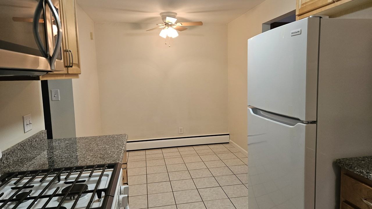 667 Indian Church Rd #3 - Photo 2 of 12