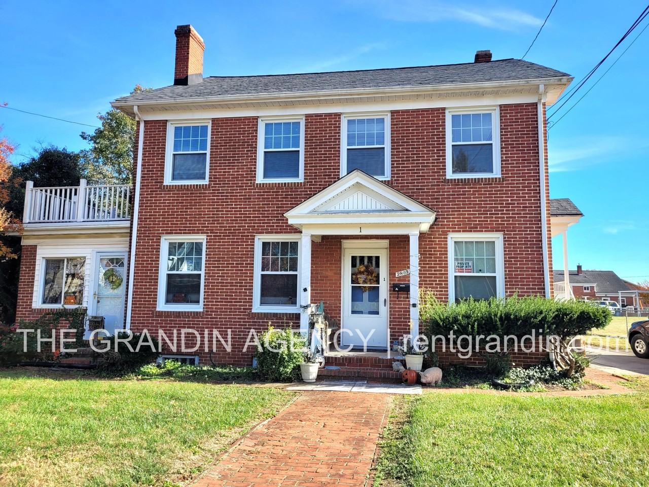 2803 Burton Ave Nw #2