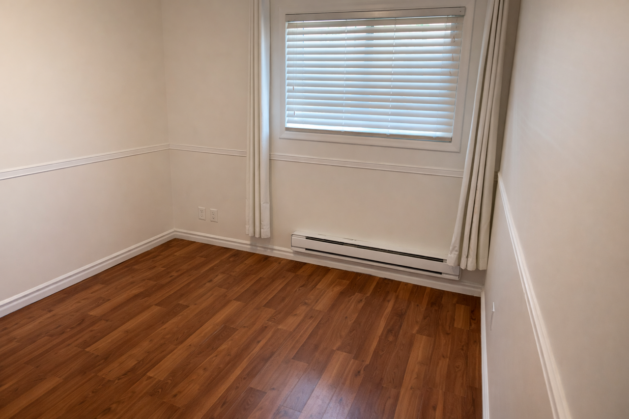 Toronto St S & Poplar St - Photo 3 of 10