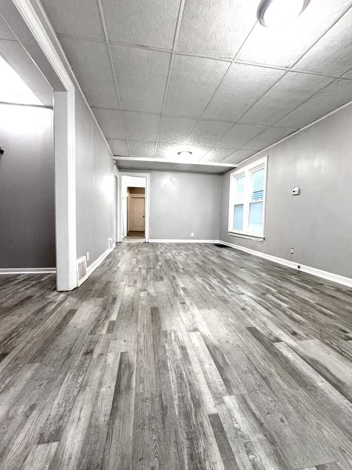 39 Aldrich Pl - Photo 5 of 15