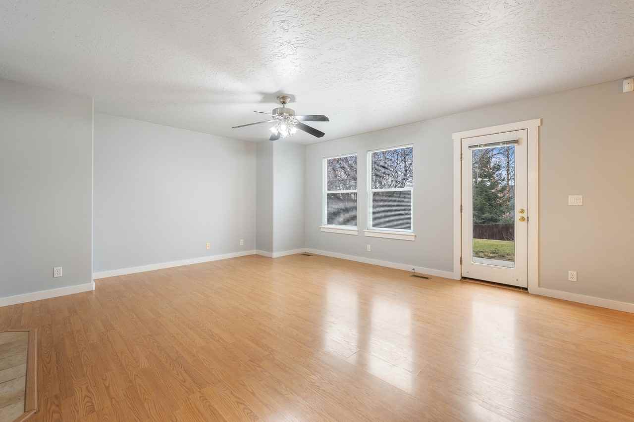 5919 S Harrington Way #1 - Photo 4 of 30