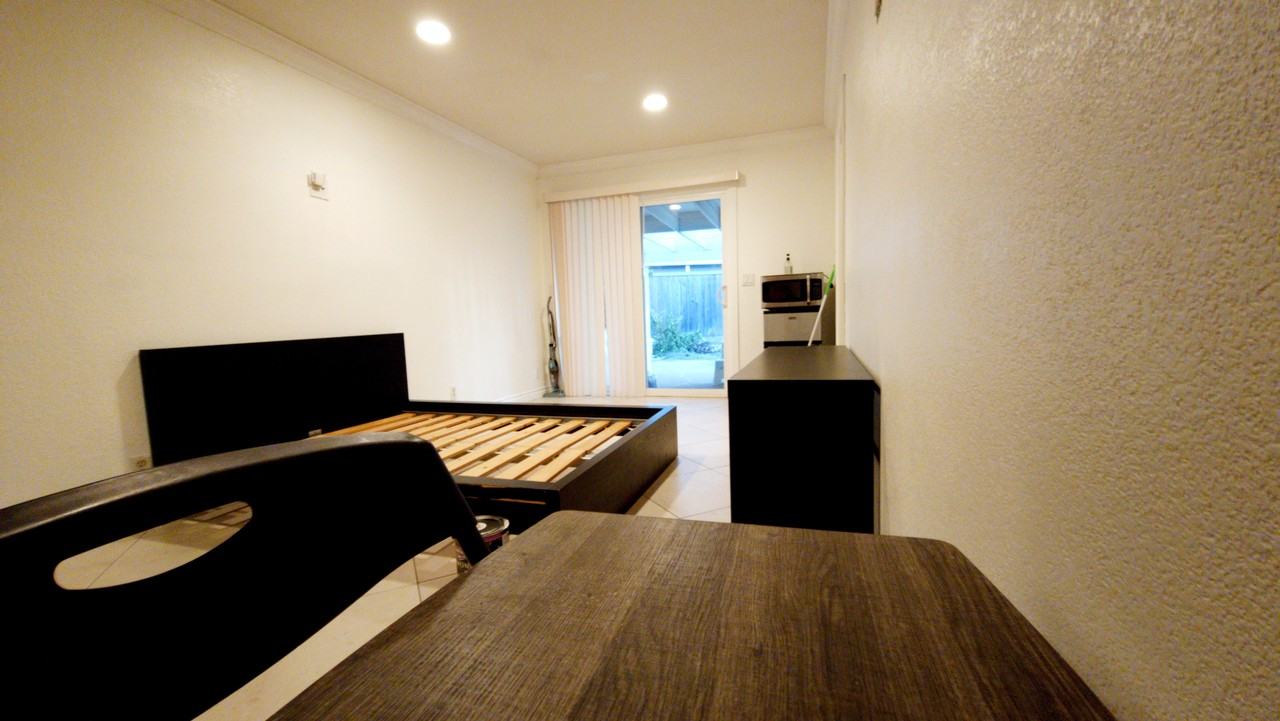 2744 E Bennett Ave #NA - Photo 2 of 10