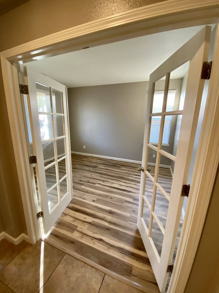 1001 La Paloma St #NA - Photo 5 of 30