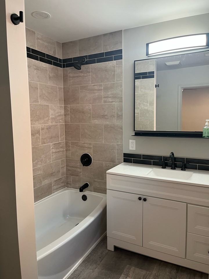 2451 S 14th St #1 - Photo 4 of 10