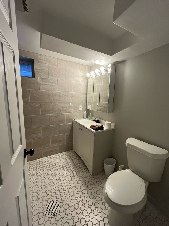 2451 S 14th St #1 - Photo 6 of 10