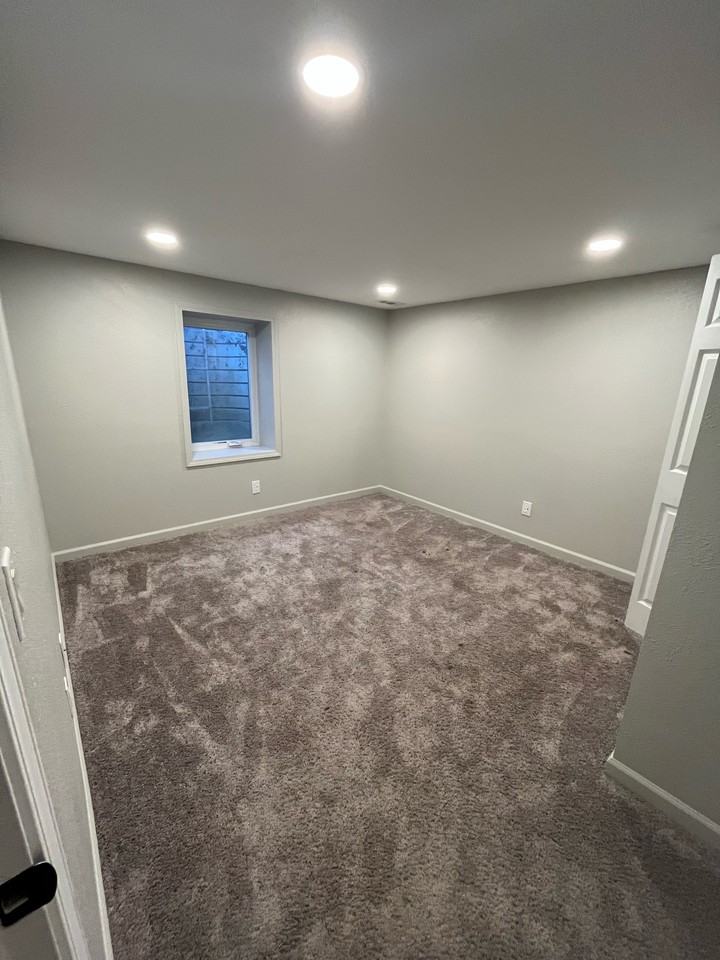 2451 S 14th St #1 - Photo 7 of 10