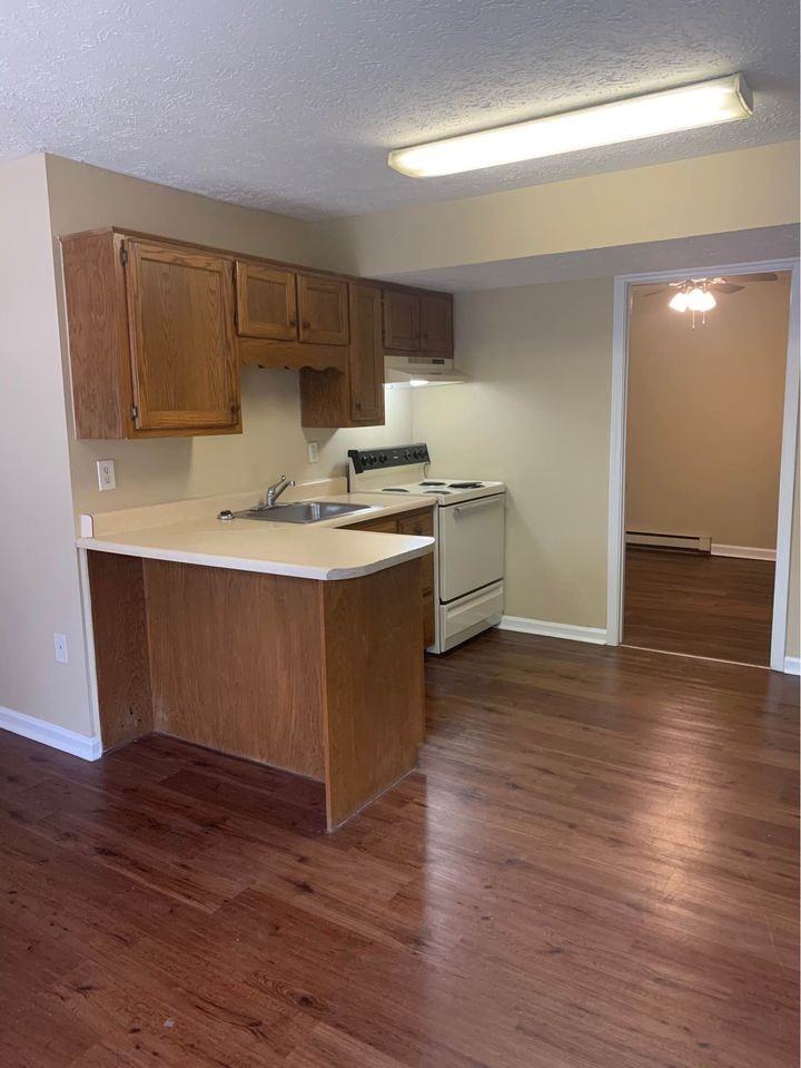 239 Wayne Dr #239-7 - Photo 3 of 6