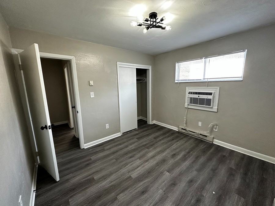 423 East Ocean Avenue #15 - Photo 7 of 8