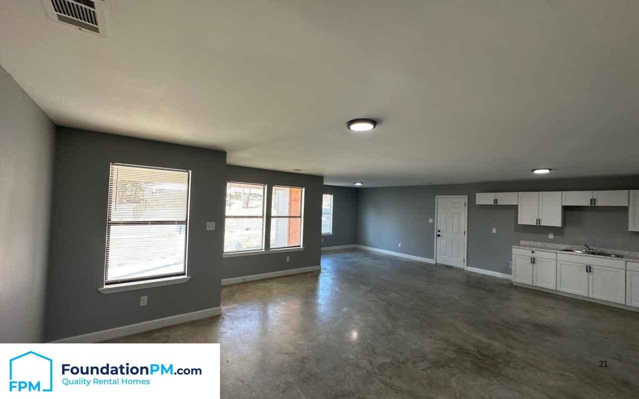 555 Monteagle Dr #1 - Photo 6 of 13