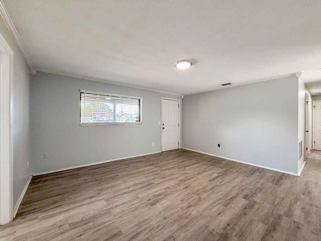 7740 Arble Dr - Photo 7 of 28