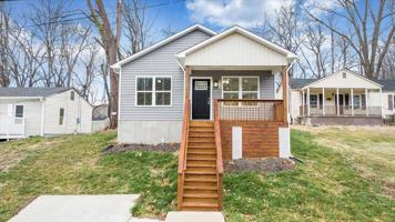 featured image of 1424 Varnell Ave Ne