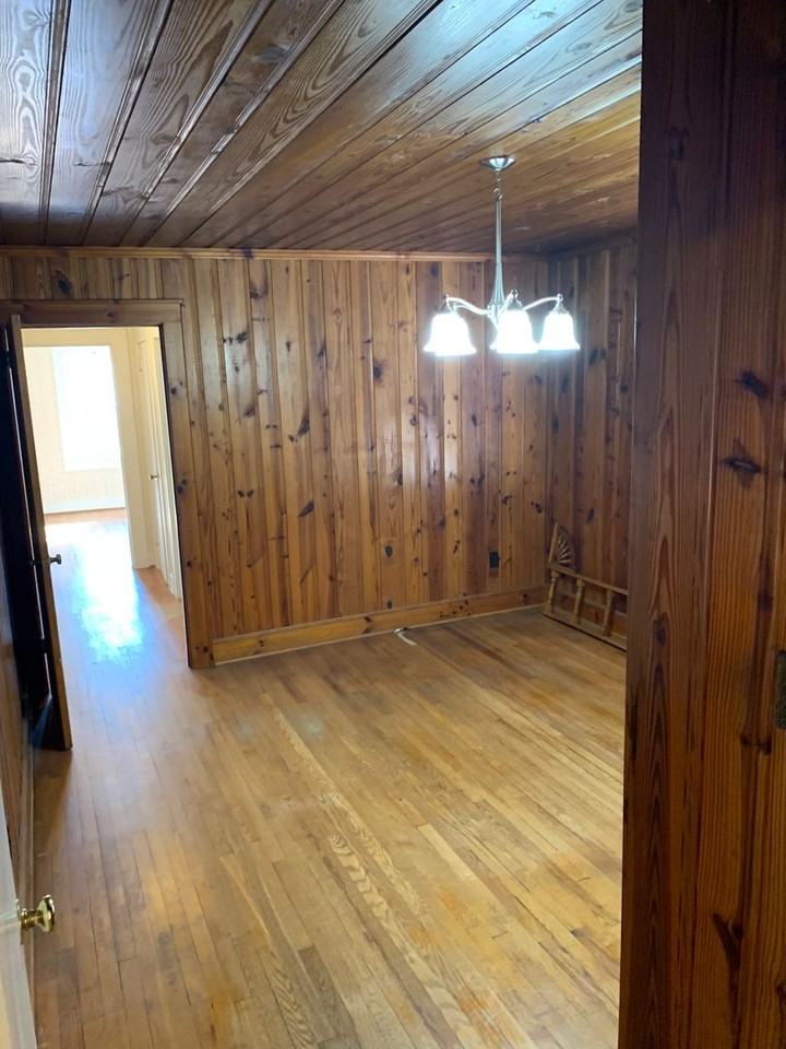 530 Pinewood Ave - Photo 6 of 15