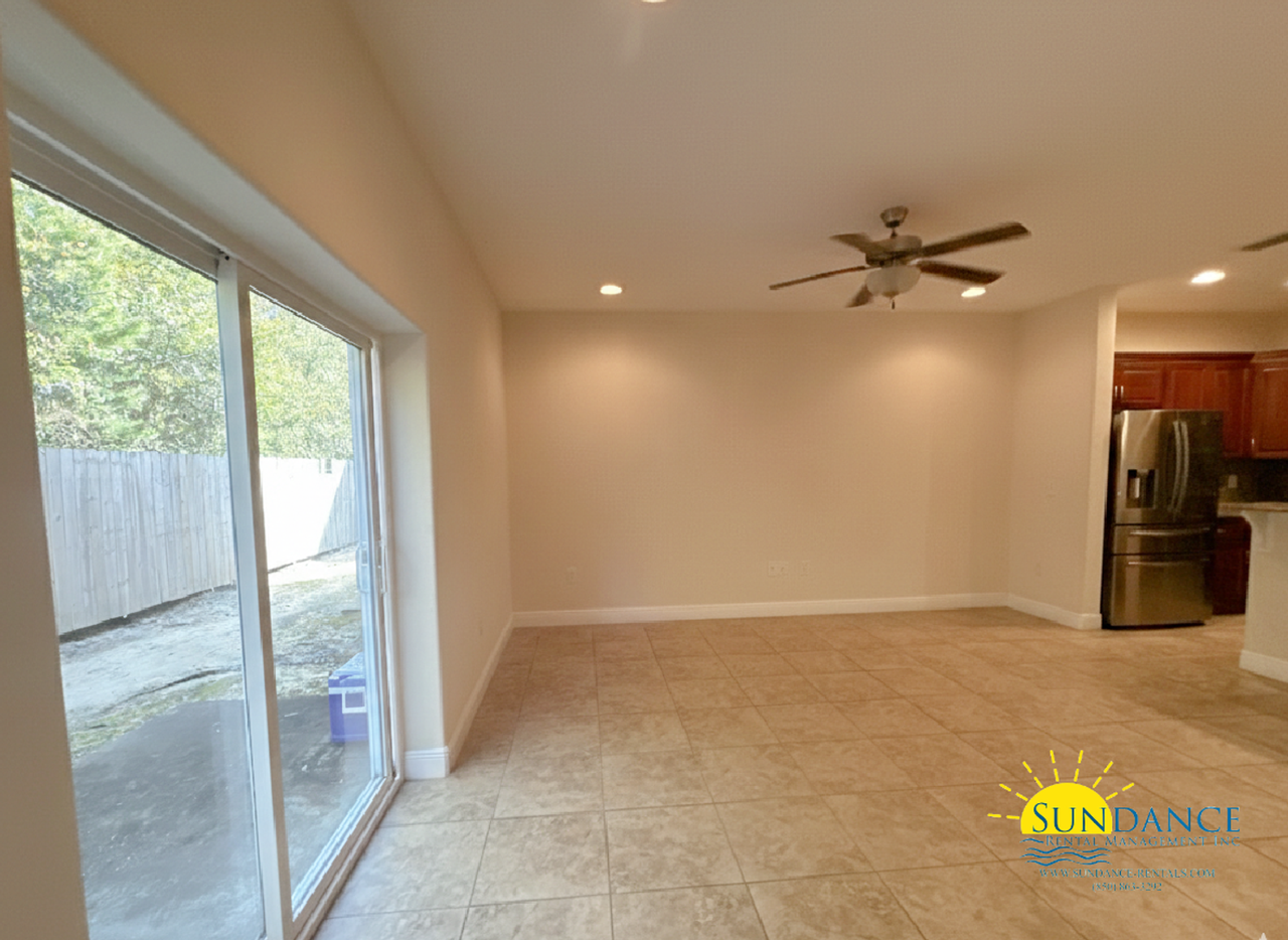 1265 Sharif Dr - Photo 2 of 15