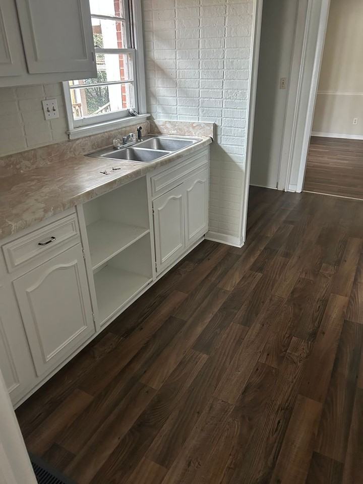 321 Soperton Ave - Photo 6 of 14