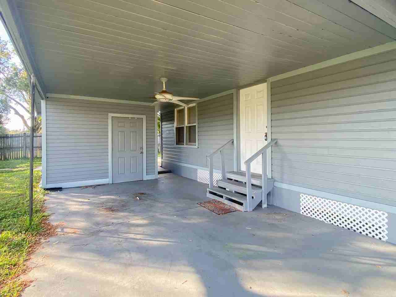 830 N Combee Rd - Photo 4 of 50