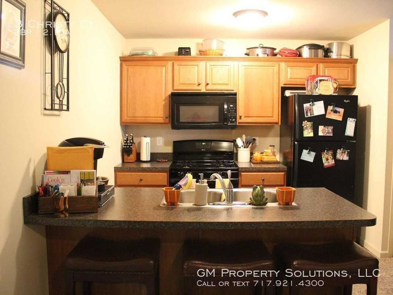 3 Christy Ct - Photo 2 of 13