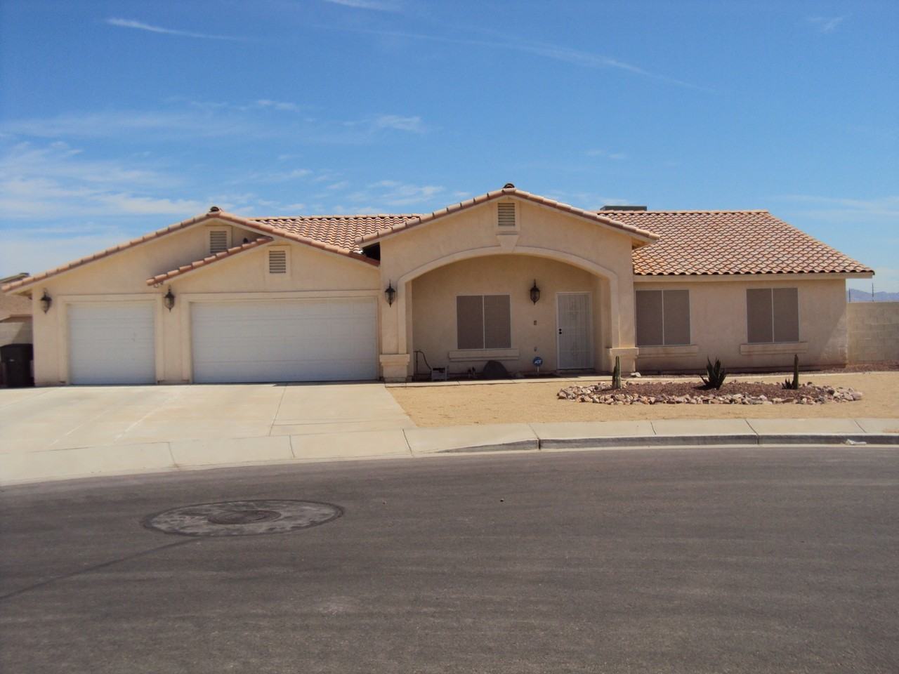 6338 E 43rd Pl - Photo 3 of 12