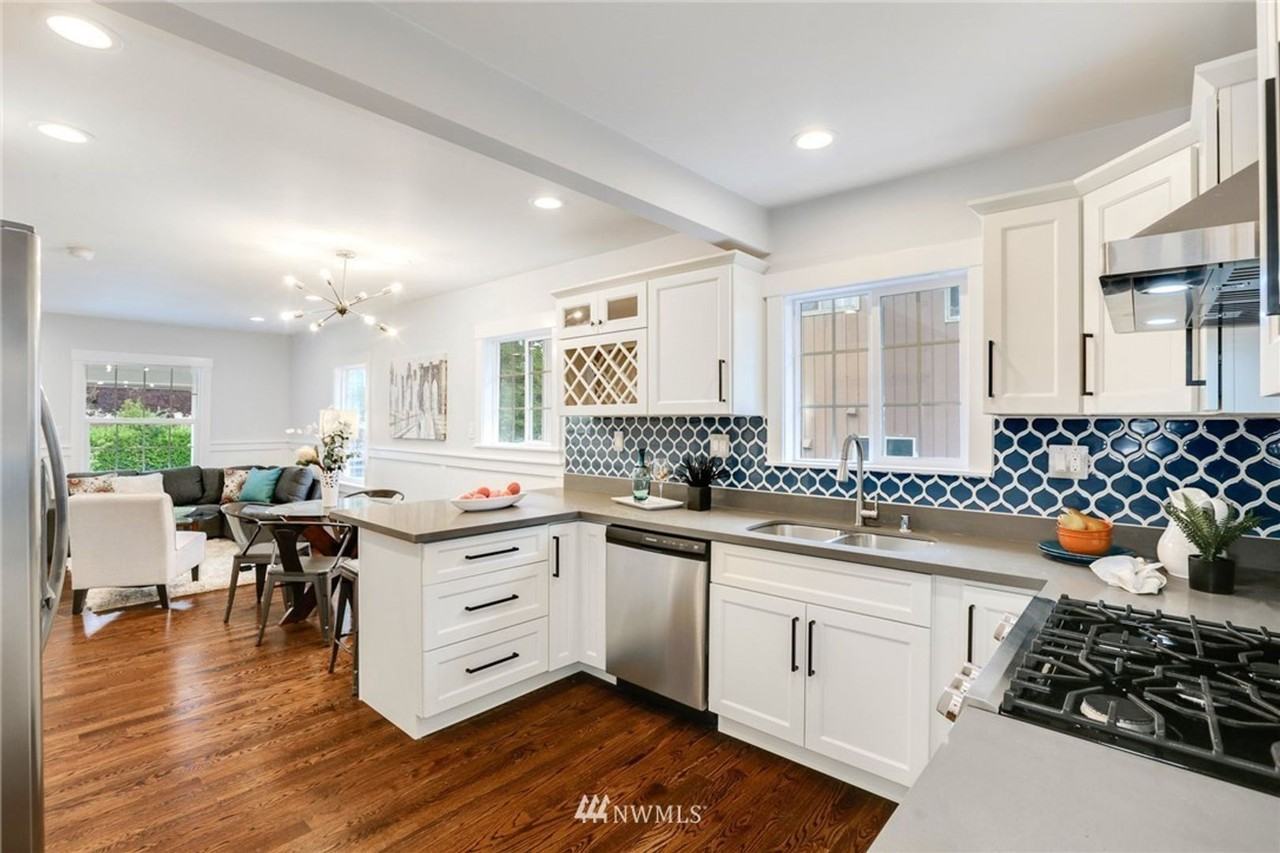 7711 46th Ave S - Photo 6 of 15