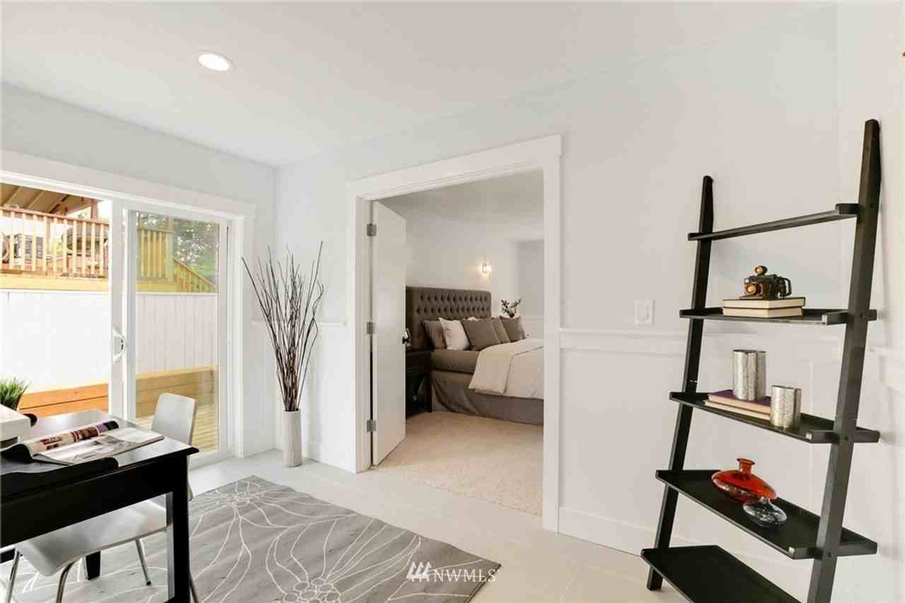 7711 46th Ave S - Photo 7 of 15