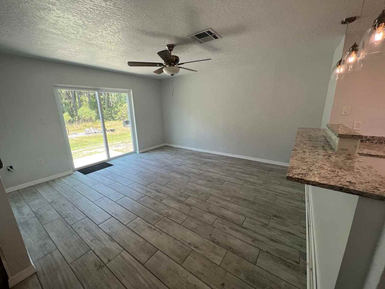 2041 Agora - Photo 5 of 24