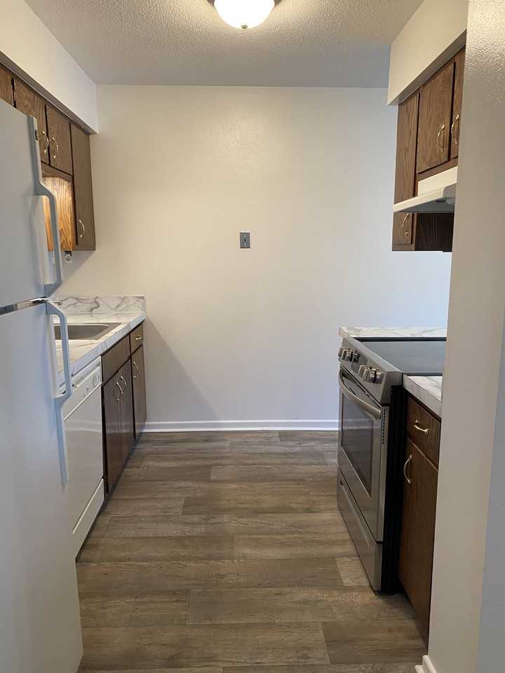 2021 Northwest Hickory Lane - Photo 7 of 22