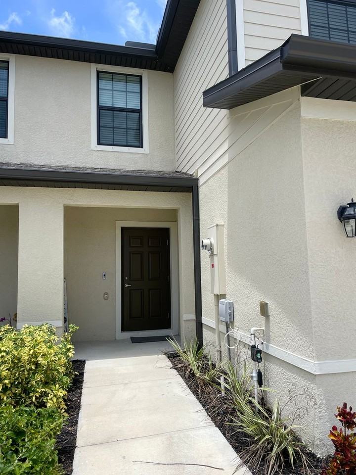 14195 Oviedo Pl - Photo 2 of 36