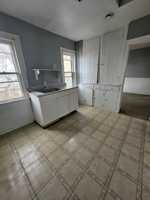 featured image of 1619 Chestnut St