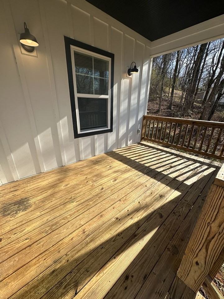 1242 Browns Ferry Rd - Photo 3 of 15