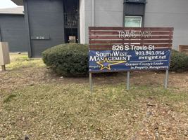 featured image of 826 S Travis St