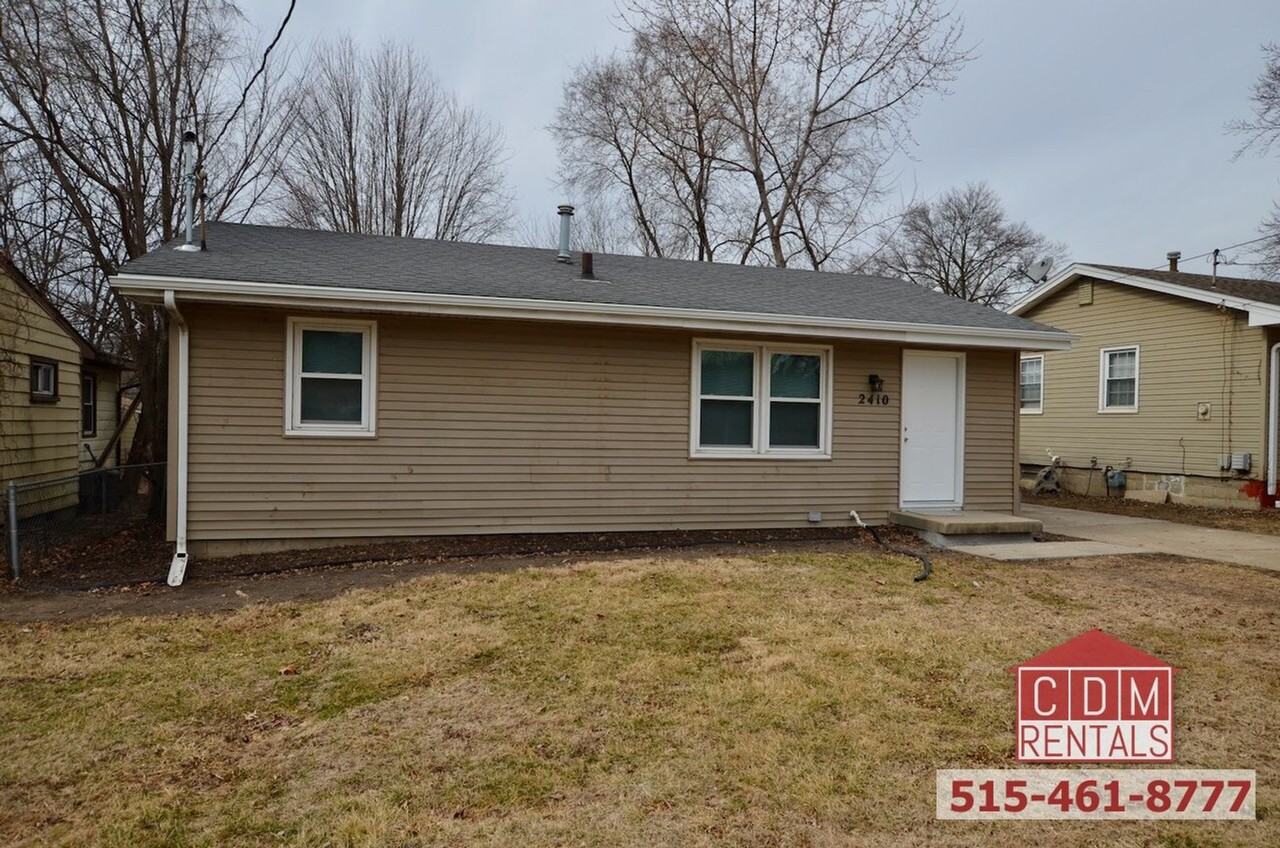 2410 E 38th Ct - Photo 2 of 16