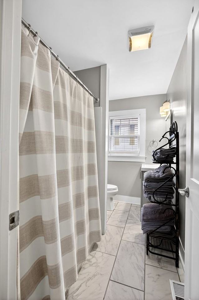 1735 Harle Ave Nw - Photo 7 of 28