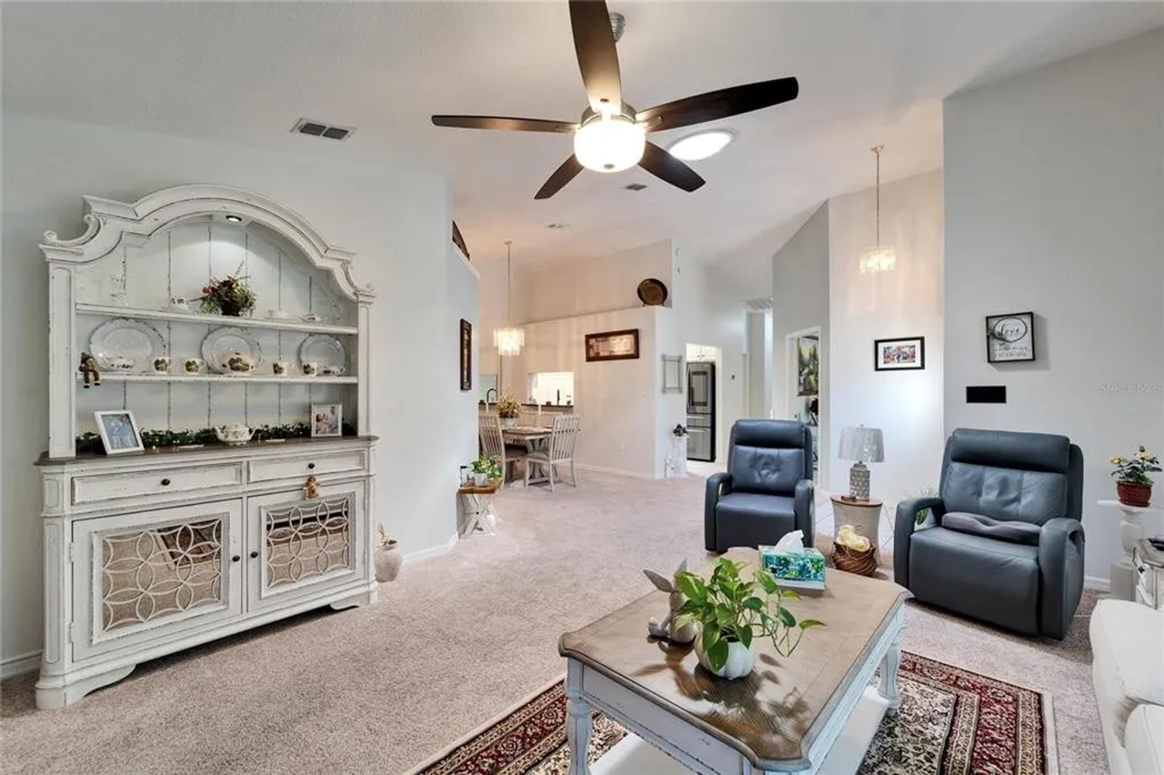 6059 Condor Dr - Photo 5 of 19