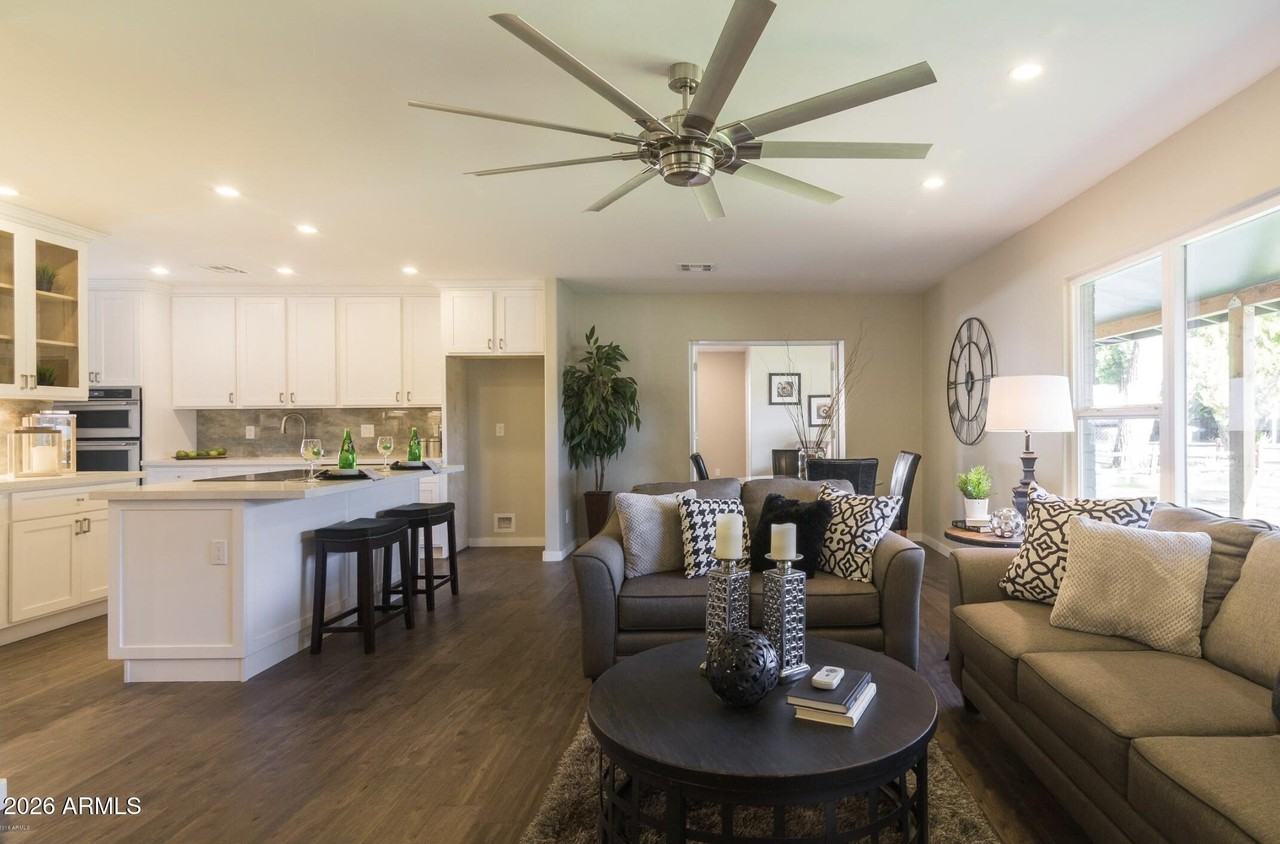 2026 S El Camino Dr - Photo 4 of 31