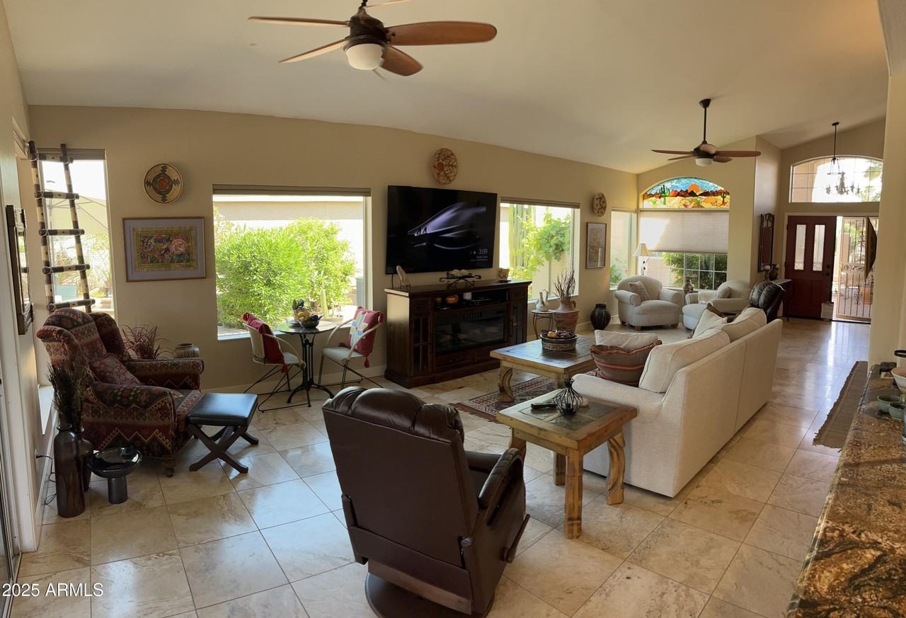 25825 S Sherbrook Dr - Photo 3 of 28