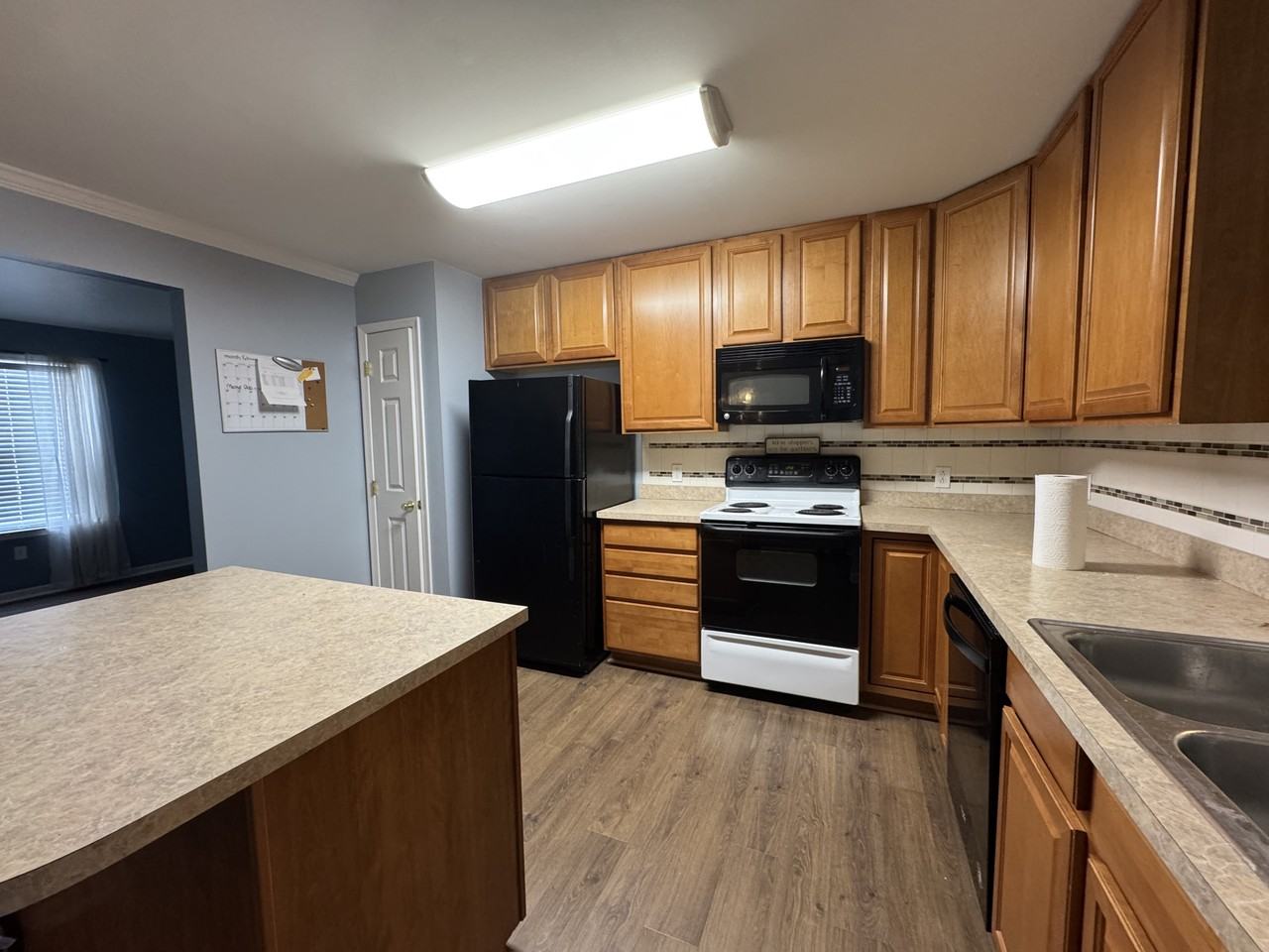 20 Robin Ln #1 - Photo 6 of 23