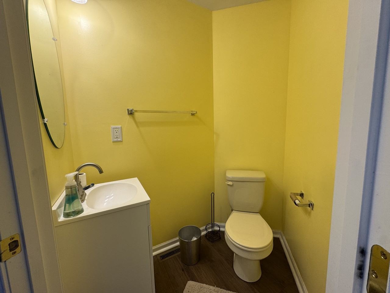 20 Robin Ln #1 - Photo 7 of 23