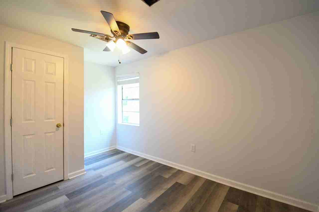 822 N Van Buren St #1 - Photo 3 of 5