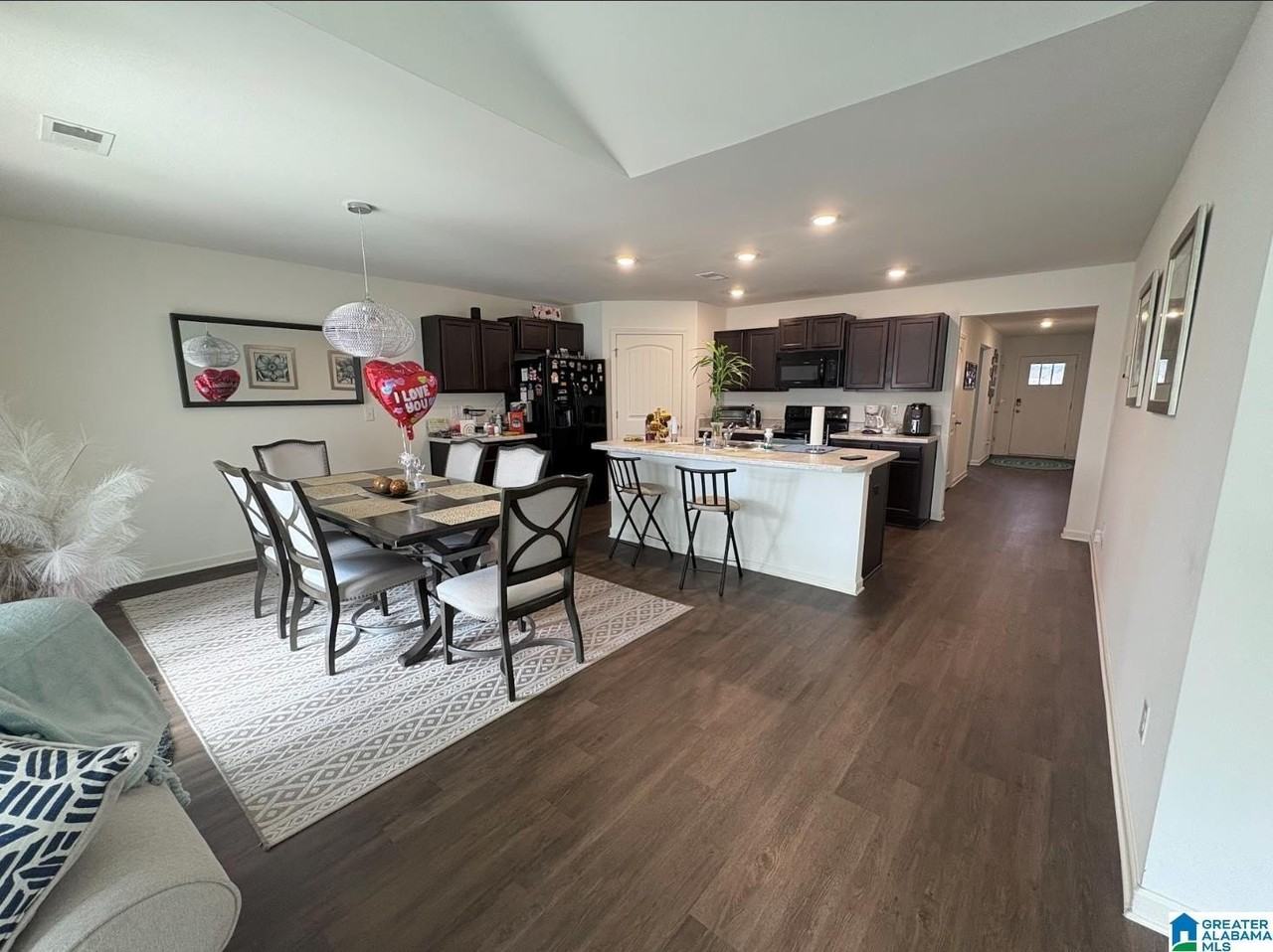 788 Michelle Mnr - Photo 4 of 10