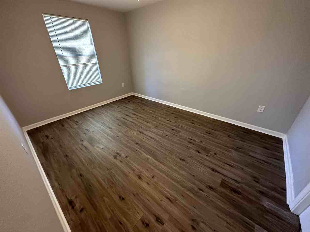 25B Hiland Pl - Photo 6 of 9