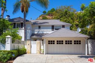 1515 N Doheny Dr - Photo 1 of 1